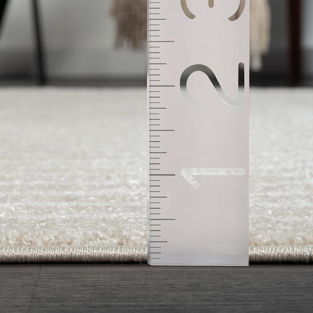 Modern arch pattern area rug, cream, dimension diagram
