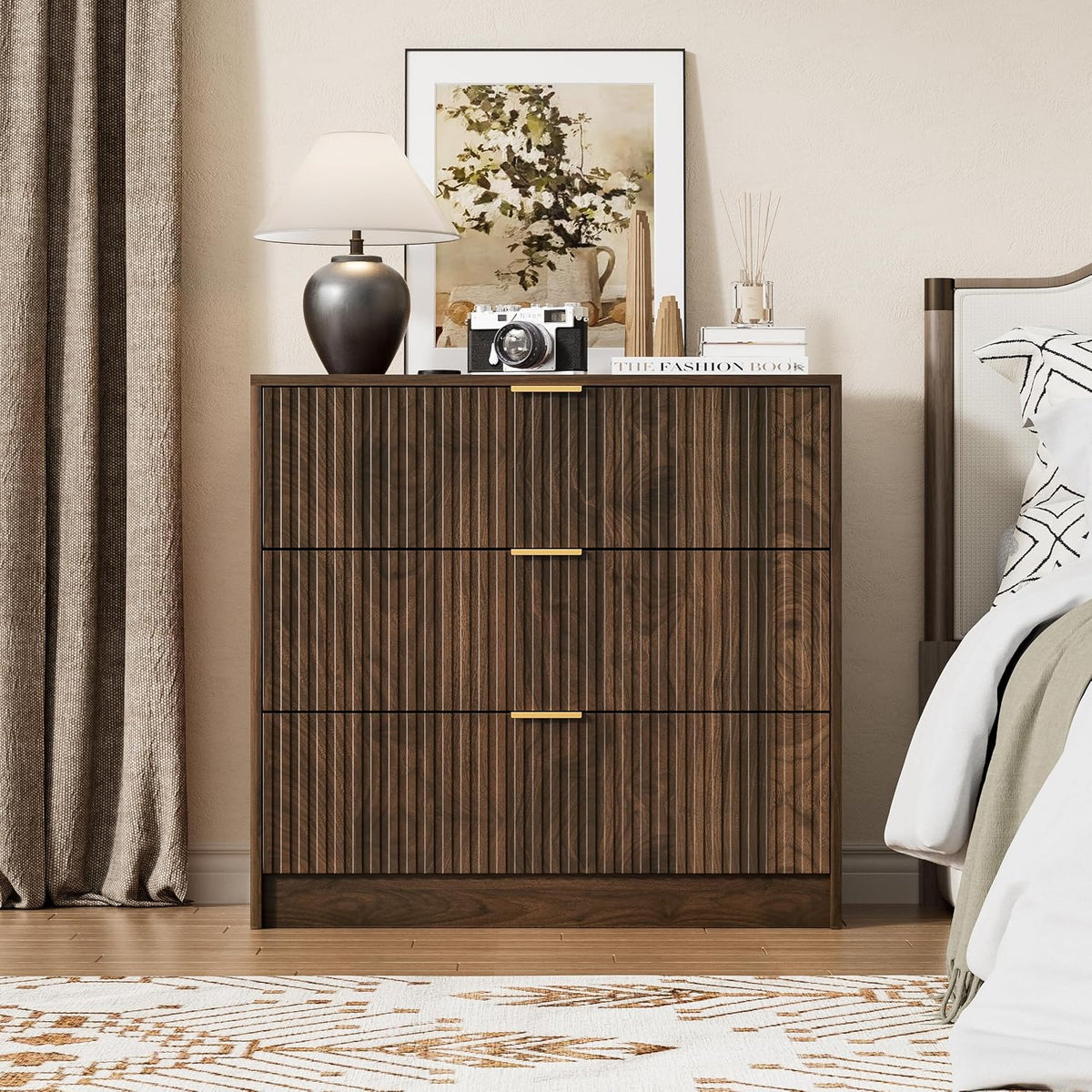 Furniway fluted bedroom set full lifestyle scene with dresser and nightstands